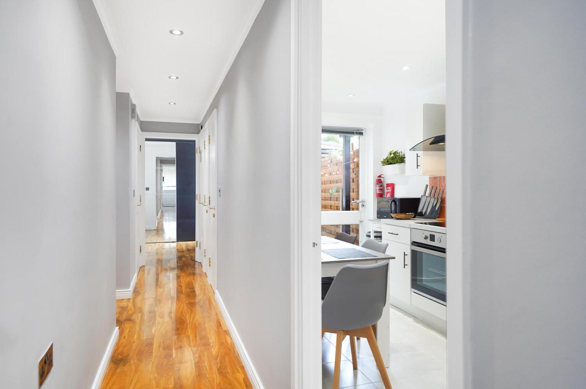 A Beautiful Stylish 2 Bedroom Apartment -City Of 런던 외부 사진