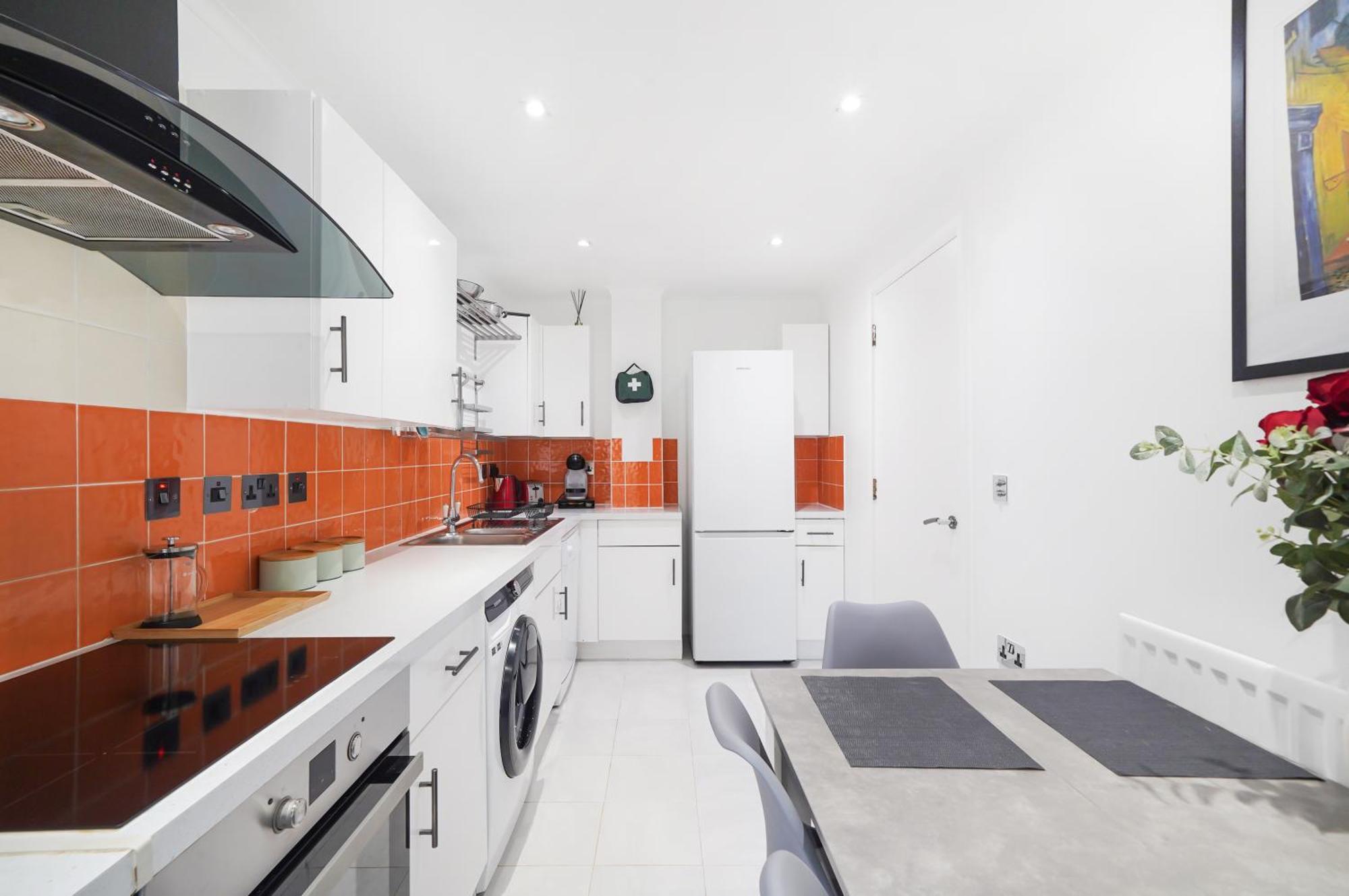 A Beautiful Stylish 2 Bedroom Apartment -City Of 런던 외부 사진