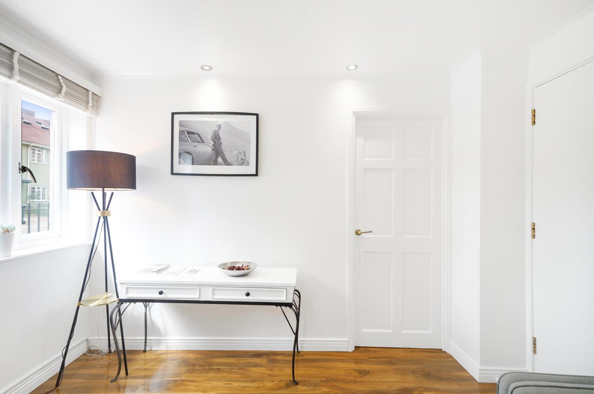 A Beautiful Stylish 2 Bedroom Apartment -City Of 런던 외부 사진